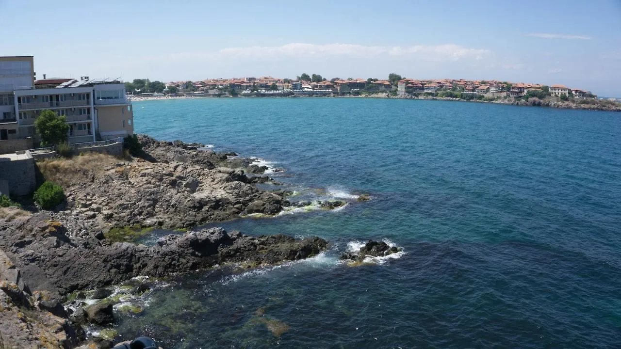 Sozopol Apartment With Sea View Bulgaristan