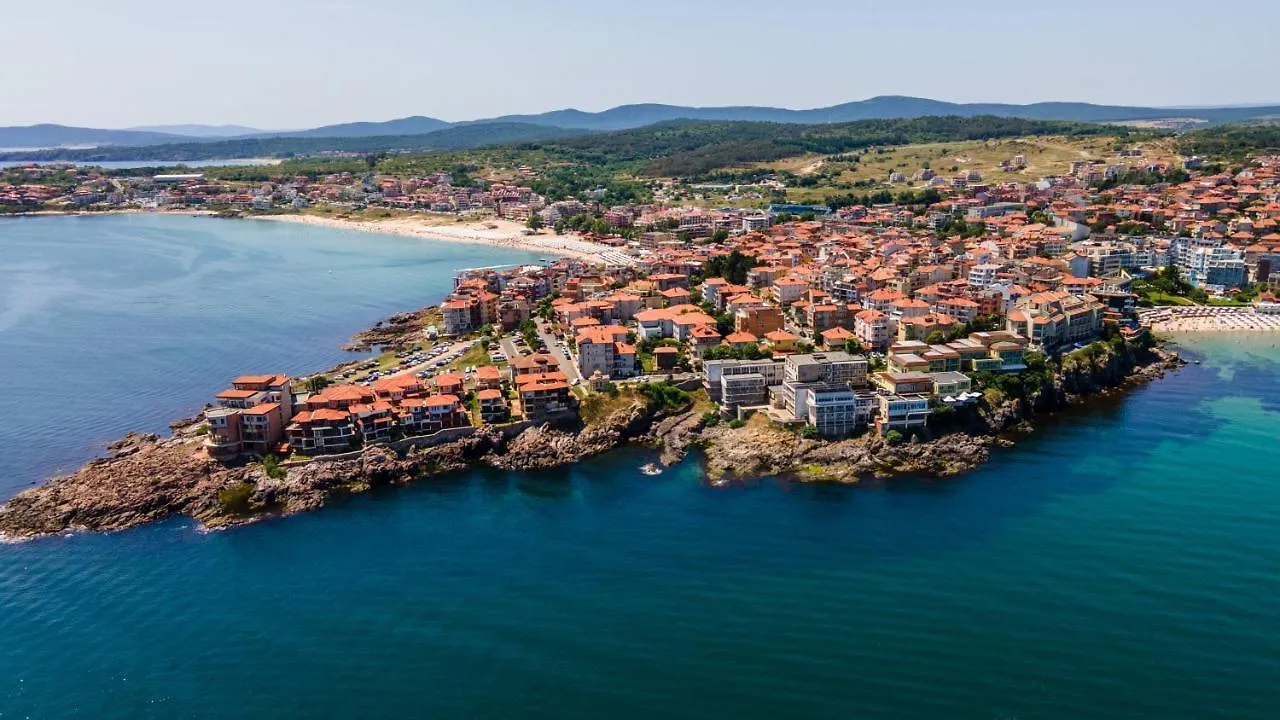 Sozopol Apartment With Sea View