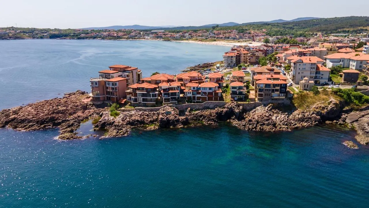 Sozopol Apartment With Sea View