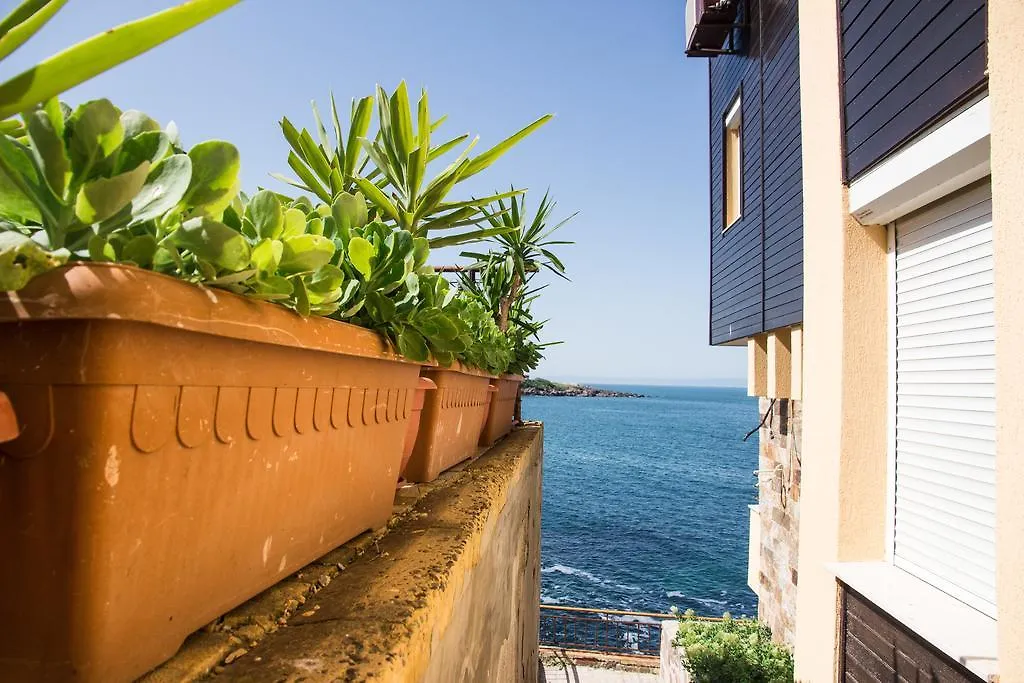 Sozopol Apartment With Sea View Bułgaria